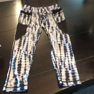Navy & white tie die leggings with pockets